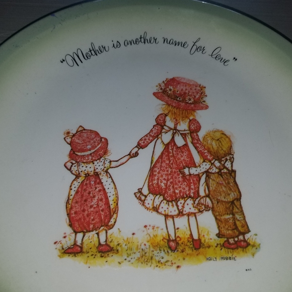 Vintage 1972 Holly Hobbie Collector's Edition Plate - Picture 2 of 6